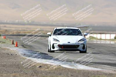 media/Oct-20-2024-Speed Ventures (Sun) [[868654b27b]]/Green/Session 3 (Sunrise)/